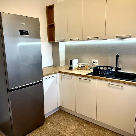 4friendscoresibrasov Z Apartment *